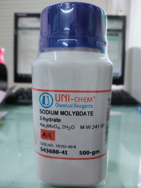 Sodium molybdate